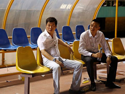 V.Ninh Bình nộp đơn xin khôi phục đội bóng