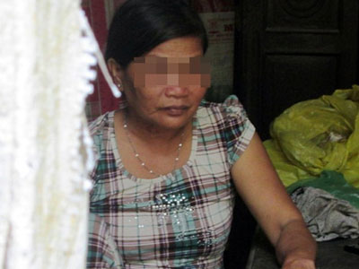 Cùng "yêu" bé gái 13 tuổi, 3 trai làng vào tù