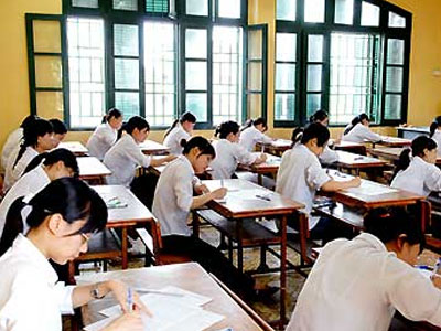 Thi thử THPT môn văn, gửi đề thi môn sử