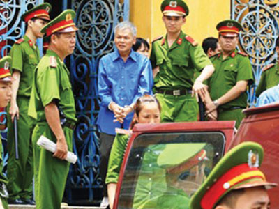 Đề nghị bớt một án tử trong vụ tham ô 130 tỉ đồng