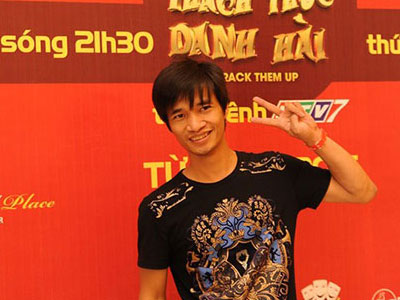 Lệ Rơi bất ngờ xuất hiện trong họp báo show hài mới