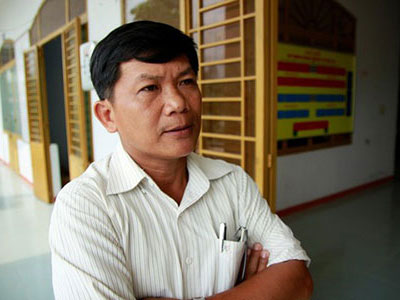 Chủ tịch xã “ăn” gà dân bị mất chức
