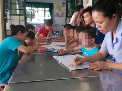 Vụ bạo hành: Tiết lộ rùng mình của trẻ nhiễm HIV đã bỏ trốn