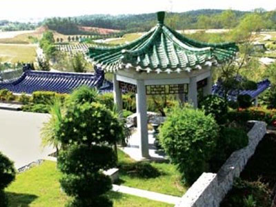 Thực hư khối vàng 300 tỷ, đá thiên thạch 120 tỷ trấn yểm mộ đại gia