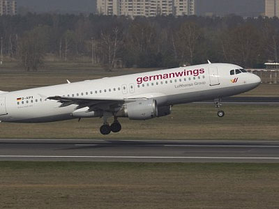 Giả làm người nhà nạn nhân Germanwings để bay miễn phí