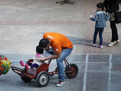 Những nhầm tưởng về thưởng, phạt con trẻ "kiểu Tây"