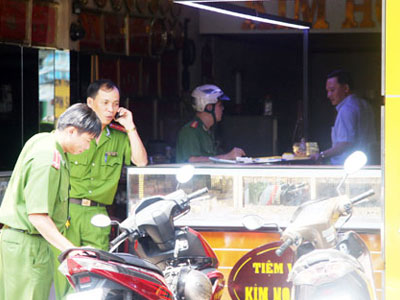 Cướp tiệm vàng vì món nợ 200 triệu đồng