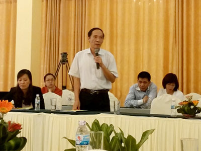 Khó tin: Nhốt 8 người nhà để lấy máu cứu sản phụ