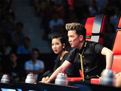 Mr. Đàm nhận cát-xê 3 tỷ ngồi ghế nóng The Voice?