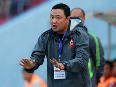 Tiết lộ HLV được trả lương thấp nhất V.League 2015