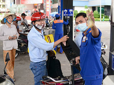 Tăng thuế bảo vệ môi trường đối với xăng dầu