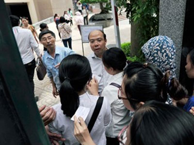 Tuyển công chức: Thi 10, trượt 9