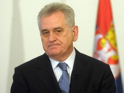 Máy bay "rơi như hòn đá", Tổng thống Serbia thoát chết thần kỳ
