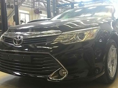 Toyota Camry 2015 về đại lý trước ngày ra mắt ở Việt Nam