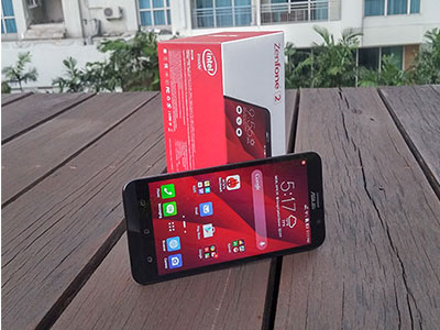 ASUS ra mắt "át chủ bài" Zenfone 2 giá bình dân