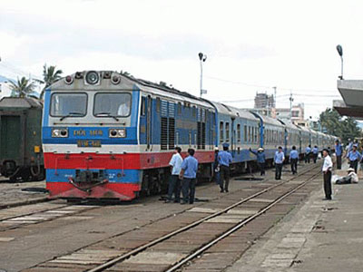 Vingroup muốn mua ga đường sắt Hà Nội, Đà Nẵng, Sài Gòn