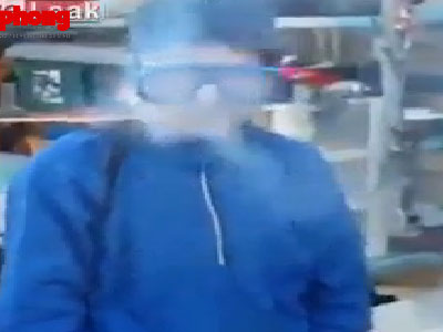 Clip: Mất răng vì chơi trò đốt pháo hoa trong miệng