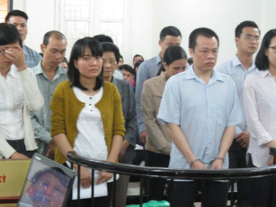 Vợ chồng cựu Chủ tịch Tập đoàn Vina Megastar ra tòa