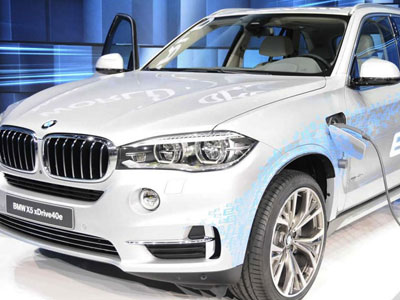 BMW X5 xDrive40e lần đầu ra mắt công chúng