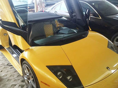 Thu giữ siêu xe Lamborghini dùng giấy tờ giả của đại gia phố núi