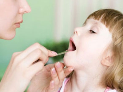Viêm họng: Nhiều biến chứng nguy hiểm