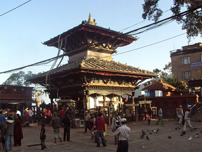 Sân bay Nepal đóng cửa, du khách Việt chờ đợi và rối bời