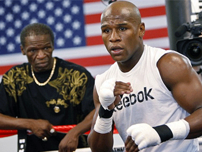 Mayweather cha lo con trai phá sản dù có 600 triệu đôla