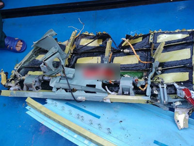 Hai máy bay SU22 rơi do va chạm nhau