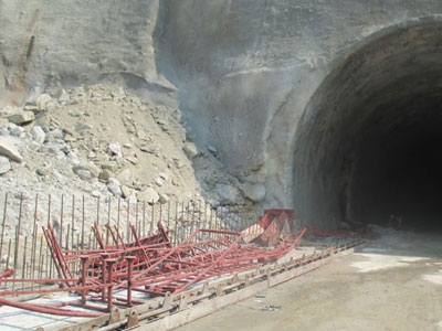 Nhiều doanh nghiệp, người lao động không nghỉ lễ 30/4 và 1/5