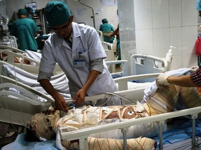 Người mẹ lao vào biển lửa cứu con đã tử vong
