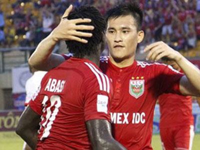 Người trong cuộc nói về nghi vấn Công Vinh "nhận vơ" bàn thắng