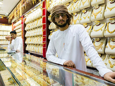 Chợ vàng Dubai ế ẩm vì giá dầu