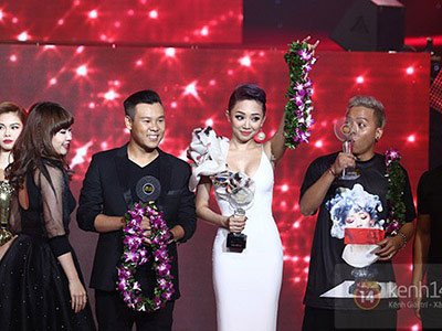 Trao giải "The Remix 2015": Tóc Tiên về chót vì lời đồn... đại diện cho nhà tài trợ?