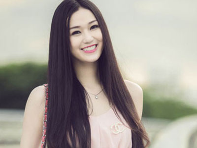Khánh My nói gì về "đối thủ" Ngọc Trinh?