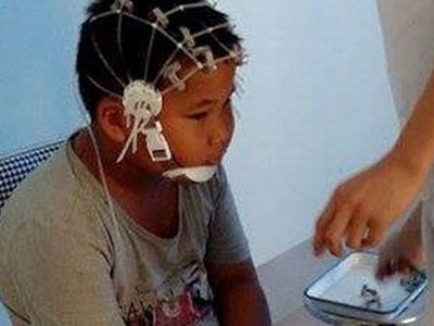 Nghi án bé trai 9 tuổi bị bố và dì ghẻ bạo hành dã man