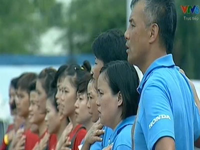 Clip: HLV Norimatsu Takasi hát quốc ca Việt Nam