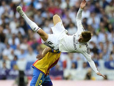 Real mất trụ cột trước trận “tử chiến” với Juventus