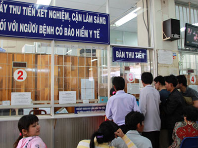 Giảm 1,2 triệu người tham gia BHYT vì luật mới