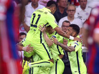 Bayern có chiến thắng danh dự, Barca có vé chung kết tại Berlin