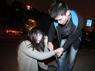 Thanh niên ép người yêu 16 tuổi bán dâm 1.162 lần lấy tiền tiêu