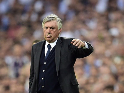 Lãnh đạo Real Madrid từ chối bảo vệ Ancelotti