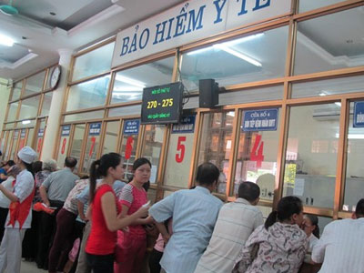 Mua thẻ bảo hiểm y tế phải trình… giấy ly hôn