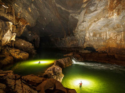 Tour chinh phục Sơn Đoòng gây sốc với giá 64,5 triệu/người