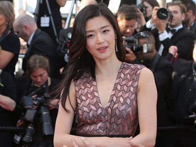 Jeon Ji Hyun xinh đẹp giữa dàn sao thế giới ở LHP Cannes