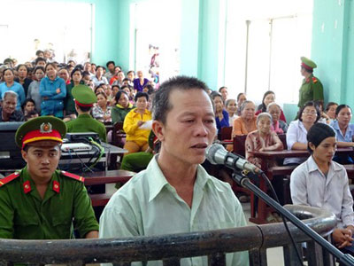 Kẻ giết vợ, chôn xác trong nhà lĩnh án chung thân