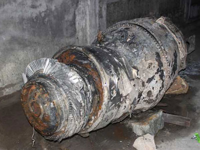 Phát hiện khối sắt, nghi là đuôi máy bay Su22 dưới đáy biển