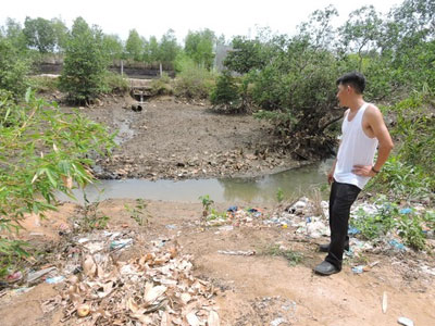 Chơi bên rạch nước, 4 trẻ tử vong