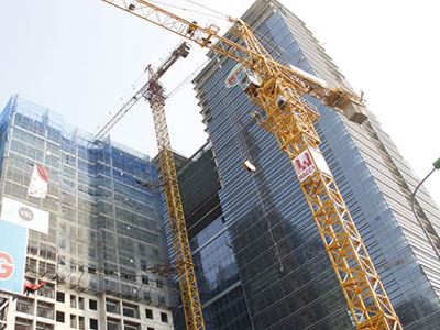 16 cẩu tháp nguy hiểm bị buộc tháo dỡ ở Hà Nội