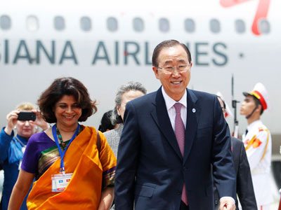 Tổng thư ký LHQ Ban Ki-Moon đã đến Việt Nam