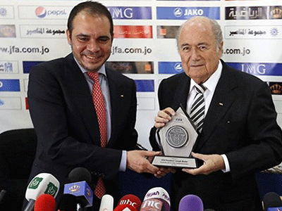 Điểm qua hai ứng viên chủ tịch FIFA trước ngày bầu cử